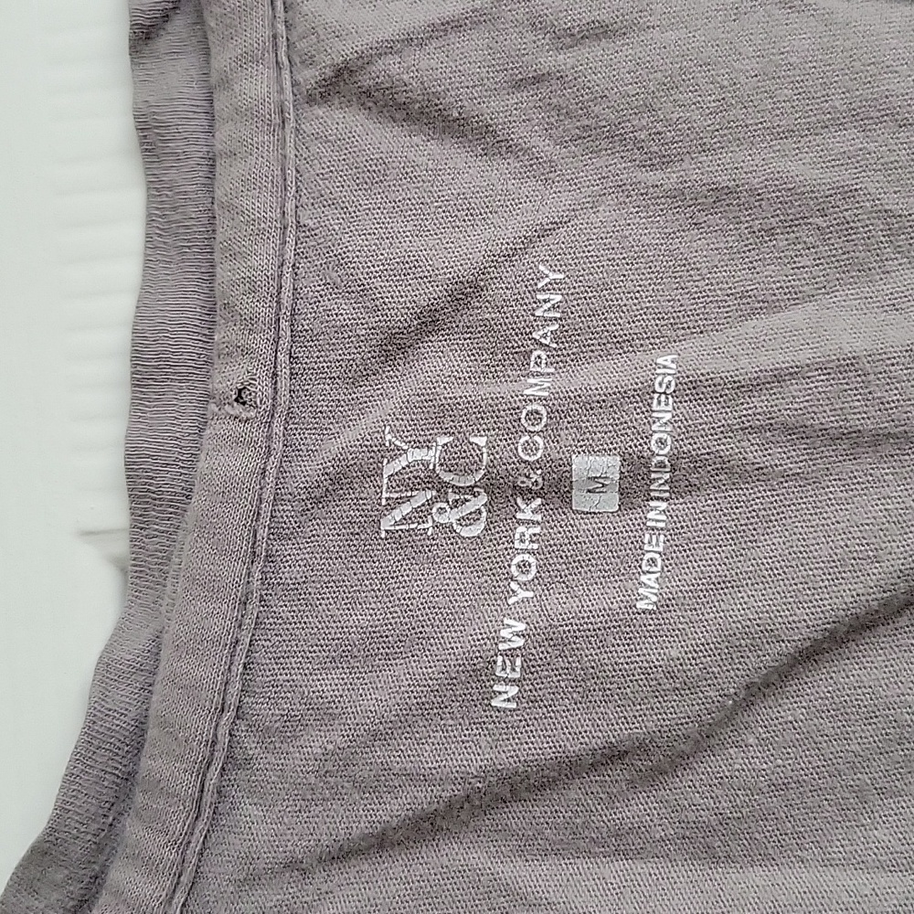 New York & Company Women's Top - Picture 4 of 10